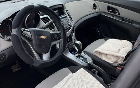 Chevrolet Cruze II, 2012 год, 970 000 рублей, 9 фотография