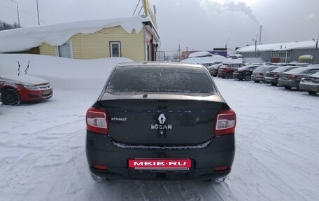 Renault Logan II, 2018 год, 780 000 рублей, 4 фотография