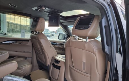 Cadillac Escalade IV, 2017 год, 5 790 000 рублей, 13 фотография