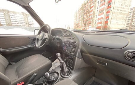 Chevrolet Niva I рестайлинг, 2010 год, 650 000 рублей, 26 фотография