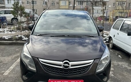 Opel Zafira C рестайлинг, 2013 год, 1 400 000 рублей, 1 фотография