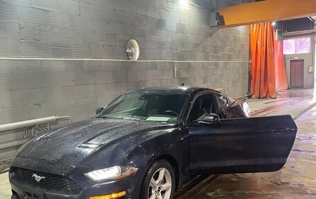 Ford Mustang VI рестайлинг, 2021 год, 2 500 000 рублей, 3 фотография