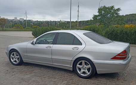 Mercedes-Benz S-Класс, 2001 год, 1 075 000 рублей, 2 фотография