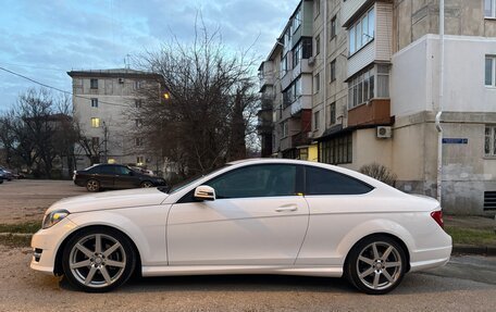Mercedes-Benz C-Класс, 2012 год, 2 300 000 рублей, 4 фотография