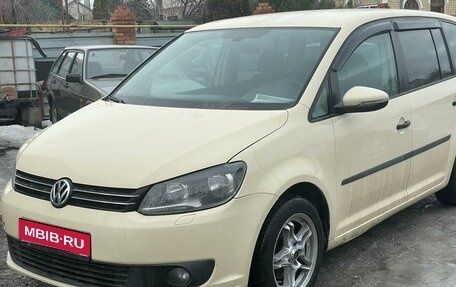 Volkswagen Touran III, 2011 год, 1 350 000 рублей, 1 фотография