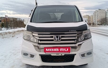 Honda Stepwgn IV, 2014 год, 1 920 000 рублей, 5 фотография
