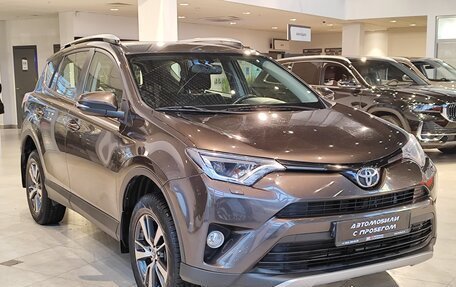 Toyota RAV4, 2018 год, 2 845 000 рублей, 7 фотография