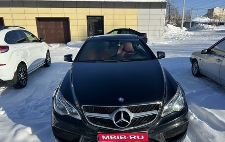 Mercedes-Benz E-Класс, 2011 год, 2 000 000 рублей, 1 фотография