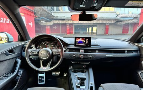 Audi A4, 2017 год, 3 300 000 рублей, 2 фотография