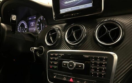 Mercedes-Benz GLA, 2014 год, 1 950 000 рублей, 11 фотография