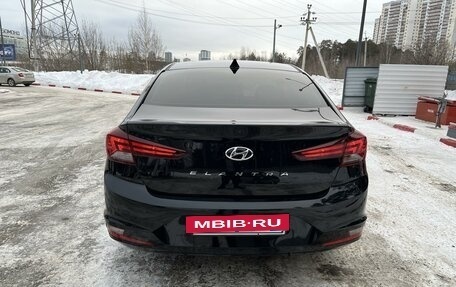 Hyundai Elantra VI рестайлинг, 2018 год, 1 749 000 рублей, 4 фотография