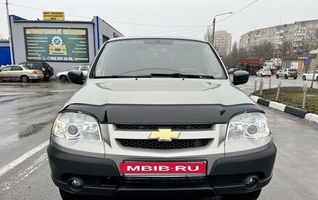 Chevrolet Niva I рестайлинг, 2014 год, 835 000 рублей, 2 фотография