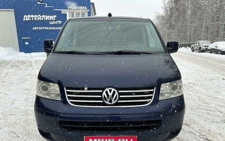 Volkswagen Multivan T5, 2009 год, 1 780 000 рублей, 1 фотография