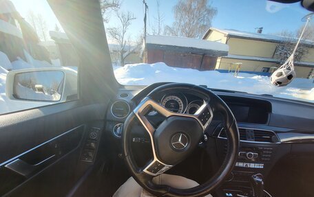 Mercedes-Benz C-Класс, 2013 год, 1 180 000 рублей, 3 фотография