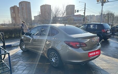 Opel Astra J, 2013 год, 1 020 000 рублей, 6 фотография