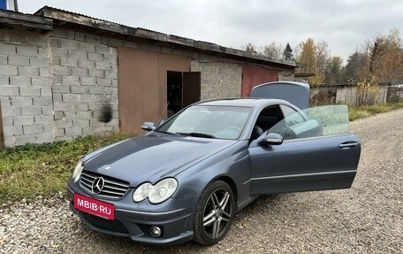 Mercedes-Benz CLK-Класс, 2004 год, 900 000 рублей, 2 фотография