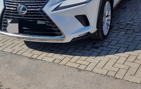 Lexus NX I, 2019 год, 4 500 000 рублей, 2 фотография