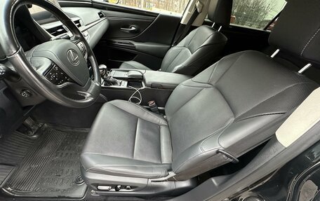Lexus ES VII, 2021 год, 5 000 000 рублей, 19 фотография