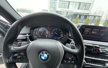 BMW 5 серия, 2019 год, 4 300 000 рублей, 21 фотография