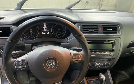 Volkswagen Jetta VI, 2012 год, 1 340 000 рублей, 16 фотография