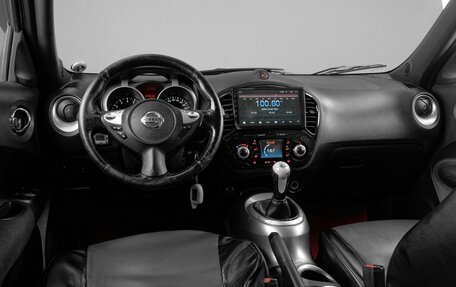 Nissan Juke II, 2011 год, 1 019 000 рублей, 6 фотография