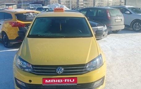 Volkswagen Polo VI (EU Market), 2017 год, 750 000 рублей, 2 фотография