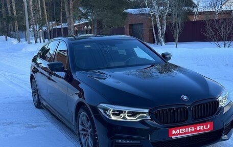 BMW 5 серия, 2019 год, 4 300 000 рублей, 3 фотография
