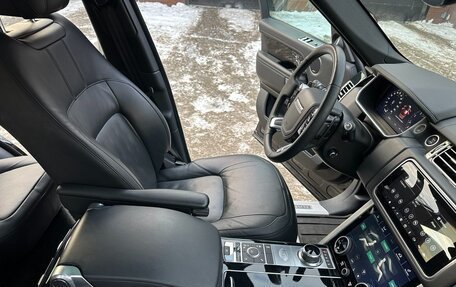 Land Rover Range Rover IV рестайлинг, 2019 год, 9 900 000 рублей, 15 фотография