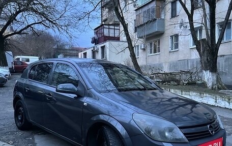 Opel Astra H, 2004 год, 389 000 рублей, 2 фотография