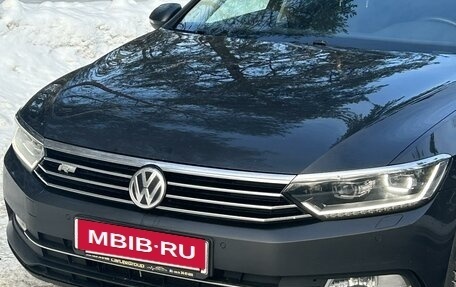 Volkswagen Passat B8 рестайлинг, 2018 год, 2 050 000 рублей, 2 фотография