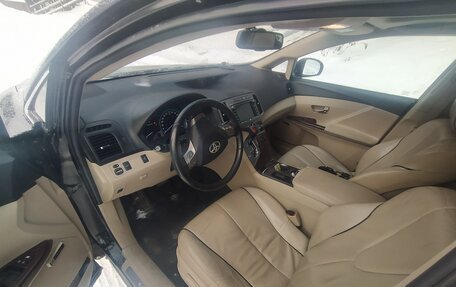 Toyota Venza I, 2011 год, 1 900 000 рублей, 13 фотография