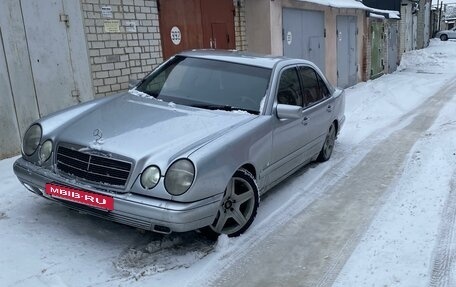 Mercedes-Benz E-Класс, 1996 год, 380 000 рублей, 7 фотография