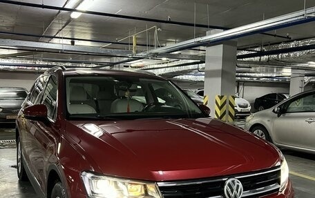 Volkswagen Tiguan II, 2017 год, 2 350 000 рублей, 24 фотография