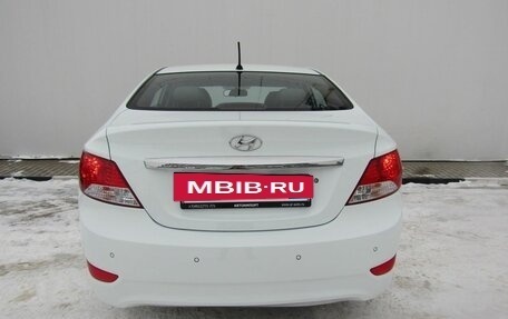 Hyundai Solaris II рестайлинг, 2012 год, 885 000 рублей, 7 фотография