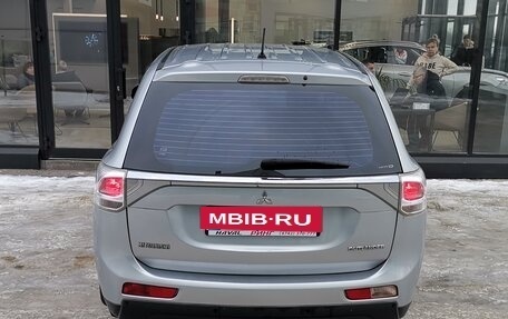 Mitsubishi Outlander III рестайлинг 3, 2012 год, 1 460 000 рублей, 6 фотография