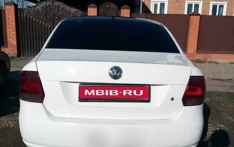 Volkswagen Polo VI (EU Market), 2012 год, 850 000 рублей, 1 фотография