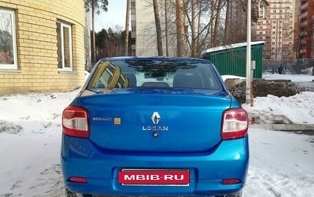 Renault Logan II, 2017 год, 950 000 рублей, 10 фотография