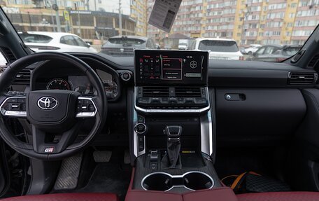 Toyota Land Cruiser, 2022 год, 11 999 000 рублей, 9 фотография
