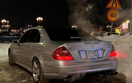 Mercedes-Benz E-Класс, 2003 год, 1 250 000 рублей, 6 фотография