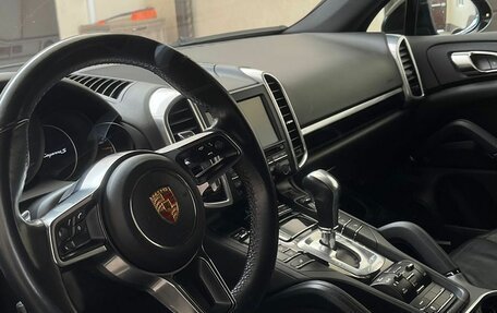 Porsche Cayenne III, 2015 год, 5 000 000 рублей, 24 фотография