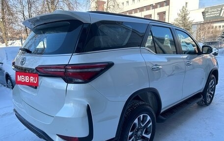 Toyota Fortuner II, 2022 год, 6 250 000 рублей, 12 фотография