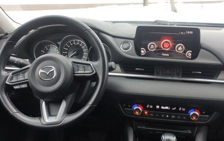 Mazda 6, 2019 год, 2 500 000 рублей, 4 фотография