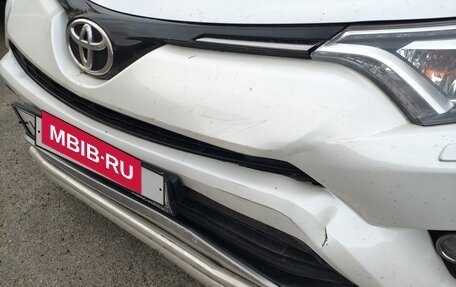 Toyota RAV4, 2018 год, 2 850 000 рублей, 14 фотография