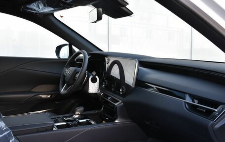 Lexus RX IV рестайлинг, 2023 год, 9 150 000 рублей, 8 фотография