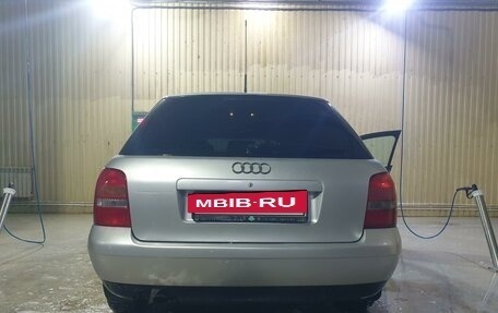 Audi A4, 2000 год, 485 000 рублей, 9 фотография
