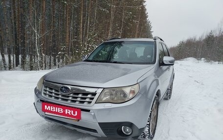 Subaru Forester, 2012 год, 1 330 000 рублей, 3 фотография