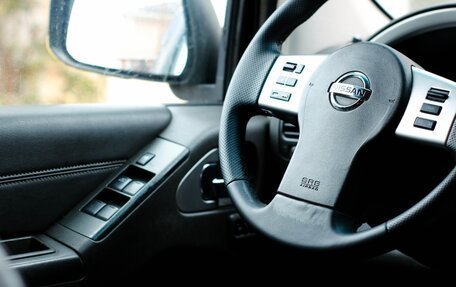 Nissan Pathfinder, 2011 год, 1 999 000 рублей, 5 фотография