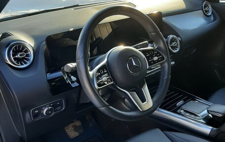 Mercedes-Benz GLA, 2020 год, 4 200 000 рублей, 4 фотография