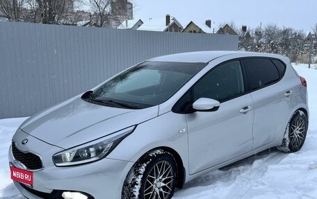 KIA cee'd III, 2015 год, 1 390 000 рублей, 2 фотография