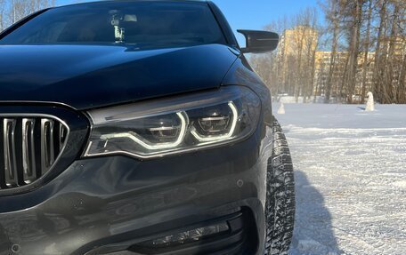 BMW 5 серия, 2020 год, 3 800 000 рублей, 2 фотография